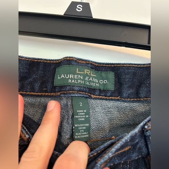 Vintage Lauren Ralph dark wash cuffed Denim Shorts - Picture 2 of 4